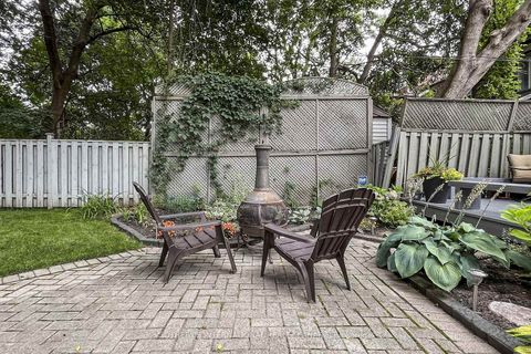 Photo 17 at 182 Duplex Avenue, Eglinton, Toronto