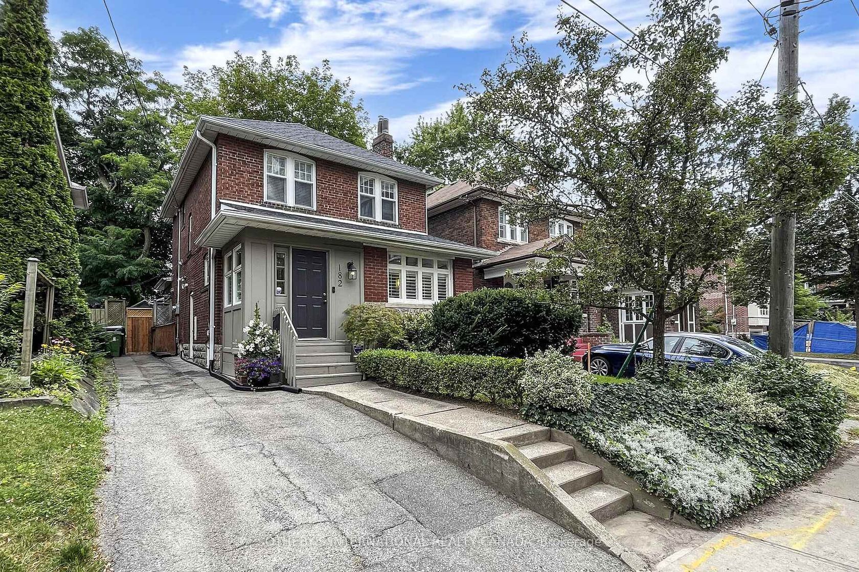 182 Duplex Avenue, Eglinton, Toronto 