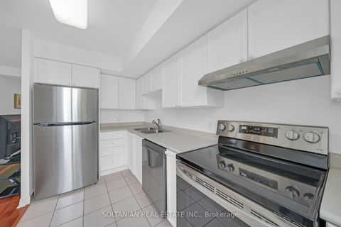 Photo 11 at 1702 - 256 Doris Avenue, Willowdale East, Toronto