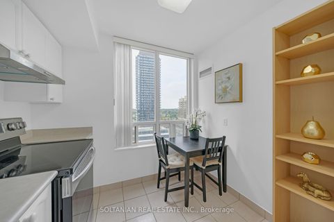 Photo 12 at 1702 - 256 Doris Avenue, Willowdale East, Toronto