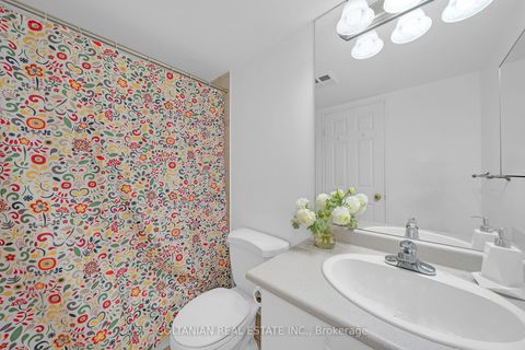 Photo 17 at 1702 - 256 Doris Avenue, Willowdale East, Toronto