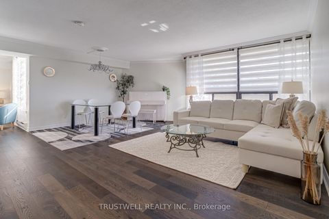 Photo 6 at A39 - 300 Mill Road, Markland Wood, Toronto