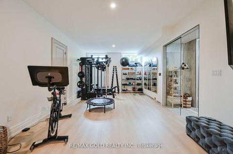 Photo 37 at 48 Sylvadene Parkway, East Woodbridge, Vaughan