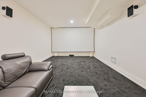 Photo 42 at 48 Sylvadene Parkway, East Woodbridge, Vaughan