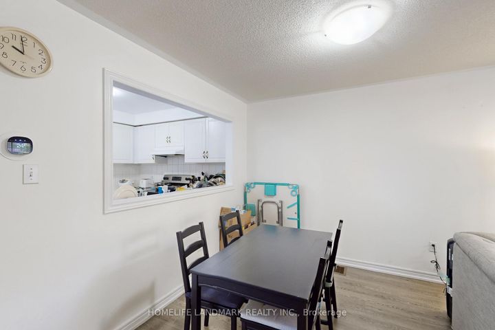 Photo 13 at 108 Sunway Square, Raymerville, Markham