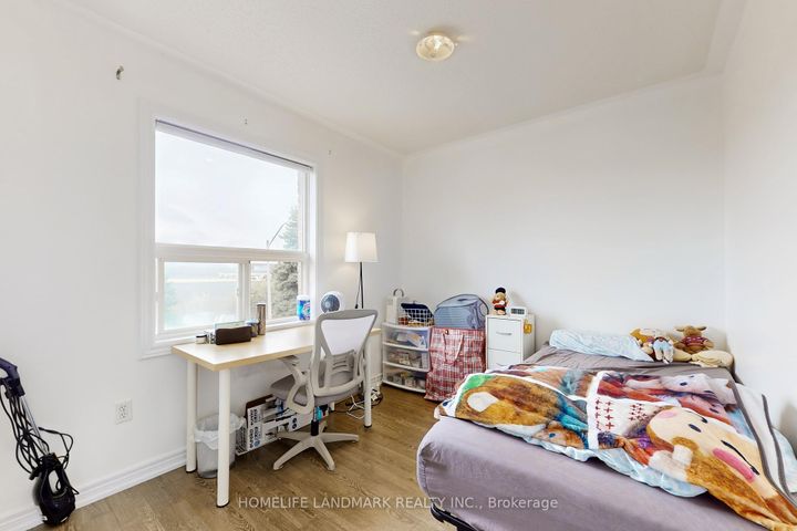 Photo 29 at 108 Sunway Square, Raymerville, Markham
