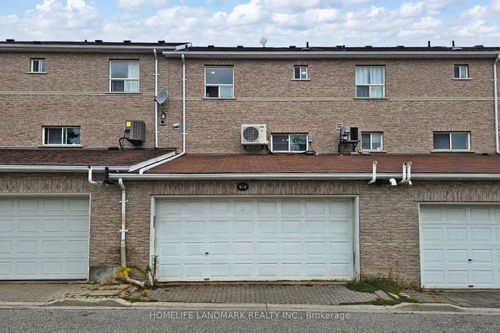 Photo 47 at 108 Sunway Square, Raymerville, Markham