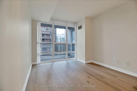 Photo 18 at 1810 - 761 Bay Street, Bay Street Corridor, Toronto