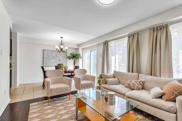 Photo 8 at 56 Westcliffe Crescent, Jefferson, Richmond Hill