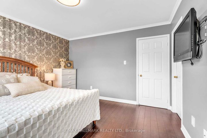 Photo 21 at 56 Westcliffe Crescent, Jefferson, Richmond Hill