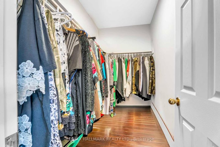 Photo 25 at 56 Westcliffe Crescent, Jefferson, Richmond Hill