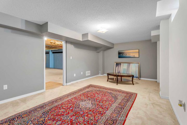 Photo 34 at 56 Westcliffe Crescent, Jefferson, Richmond Hill