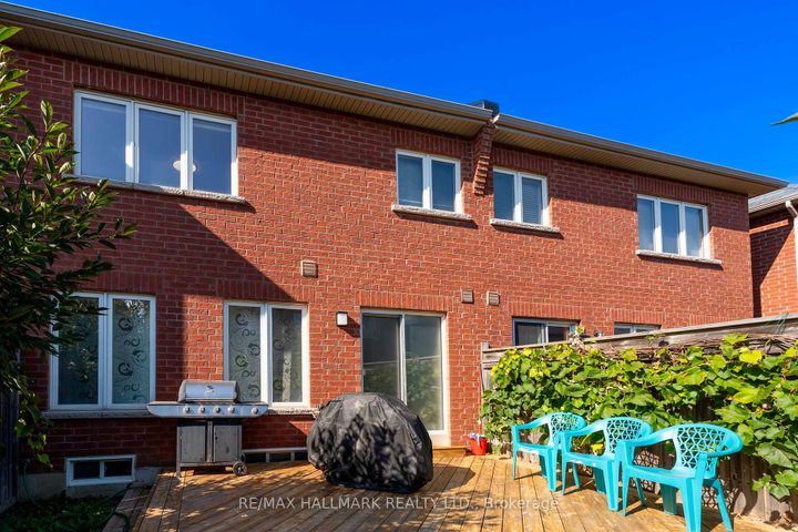 Photo 40 at 56 Westcliffe Crescent, Jefferson, Richmond Hill
