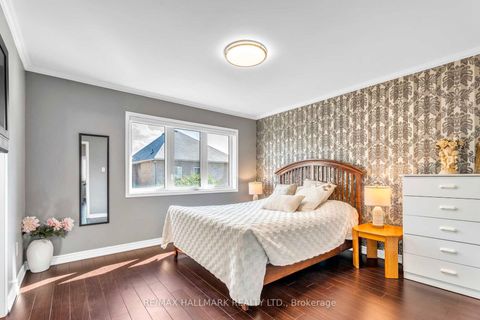 Photo 19 at 56 Westcliffe Crescent, Jefferson, Richmond Hill