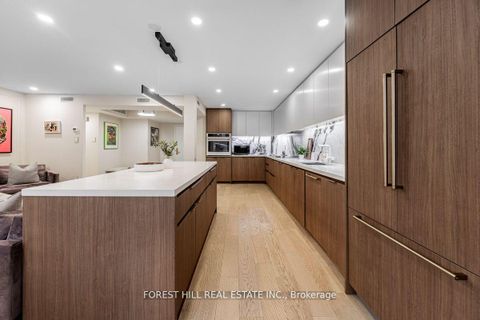 Photo 9 at 201 - 900 Yonge Street, Annex, Toronto