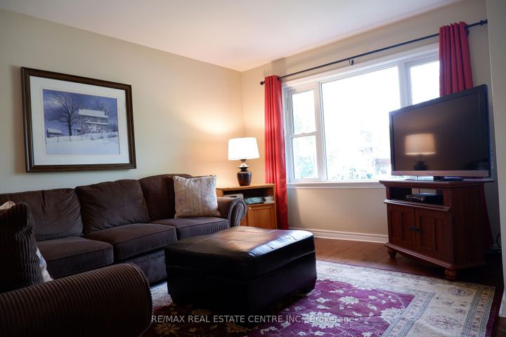 Photo 9 at 12 Shelley Street, Georgetown, Halton Hills