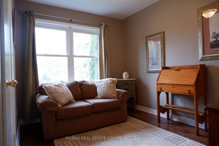 Photo 16 at 12 Shelley Street, Georgetown, Halton Hills