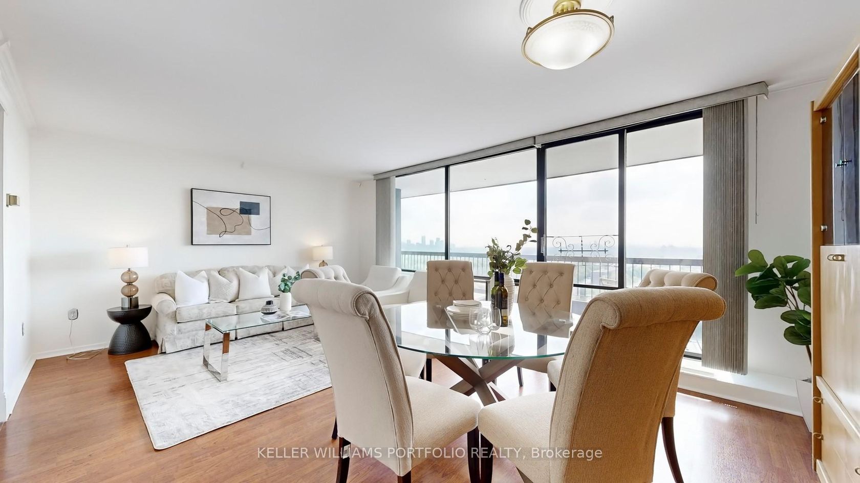 2105 - 135 Antibes Drive, Branson, Toronto by Loree Meneguzzi Real Estate 2105 - 135 Antibes Drive, Branson, Toronto