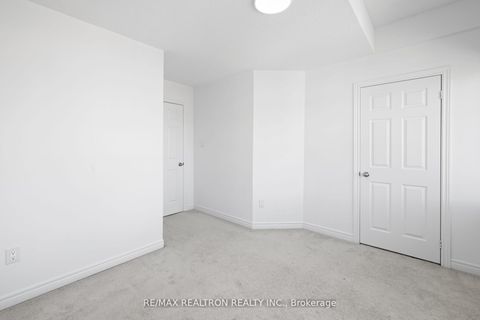 Photo 22 at 23 Pavlova Crescent, Oak Ridges, Richmond Hill