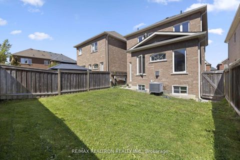 Photo 31 at 23 Pavlova Crescent, Oak Ridges, Richmond Hill