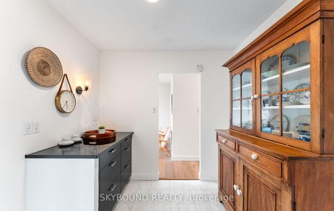 Photo 6 at 414 - 60 Southport Street, Swansea, Toronto
