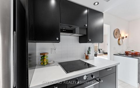 Photo 8 at 414 - 60 Southport Street, Swansea, Toronto