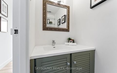 Photo 9 at 414 - 60 Southport Street, Swansea, Toronto