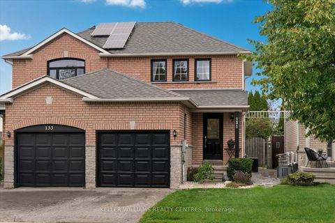 Photo 2 at 131 Leslie Avenue, Holly, Barrie