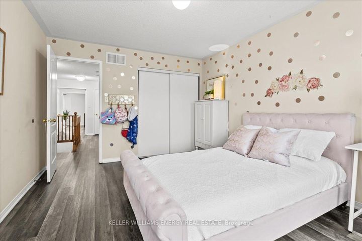 Photo 18 at 1619 Coldstream Drive, Taunton, Oshawa