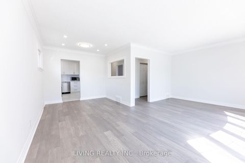 Photo 7 at 12 Kells Avenue, Bendale, Toronto