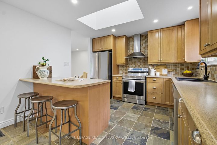 Photo 17 at 2159 Hixon Street, BR Bronte, Oakville