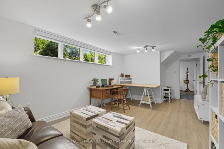 Photo 28 at 2159 Hixon Street, BR Bronte, Oakville