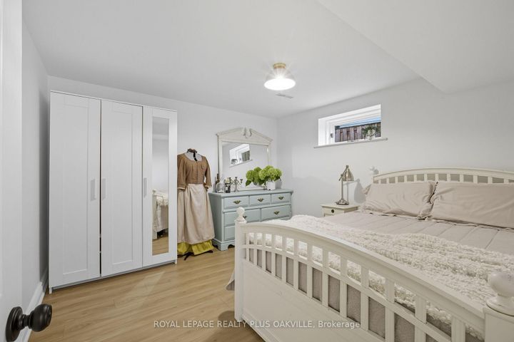 Photo 29 at 2159 Hixon Street, BR Bronte, Oakville