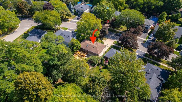 Photo 36 at 2159 Hixon Street, BR Bronte, Oakville