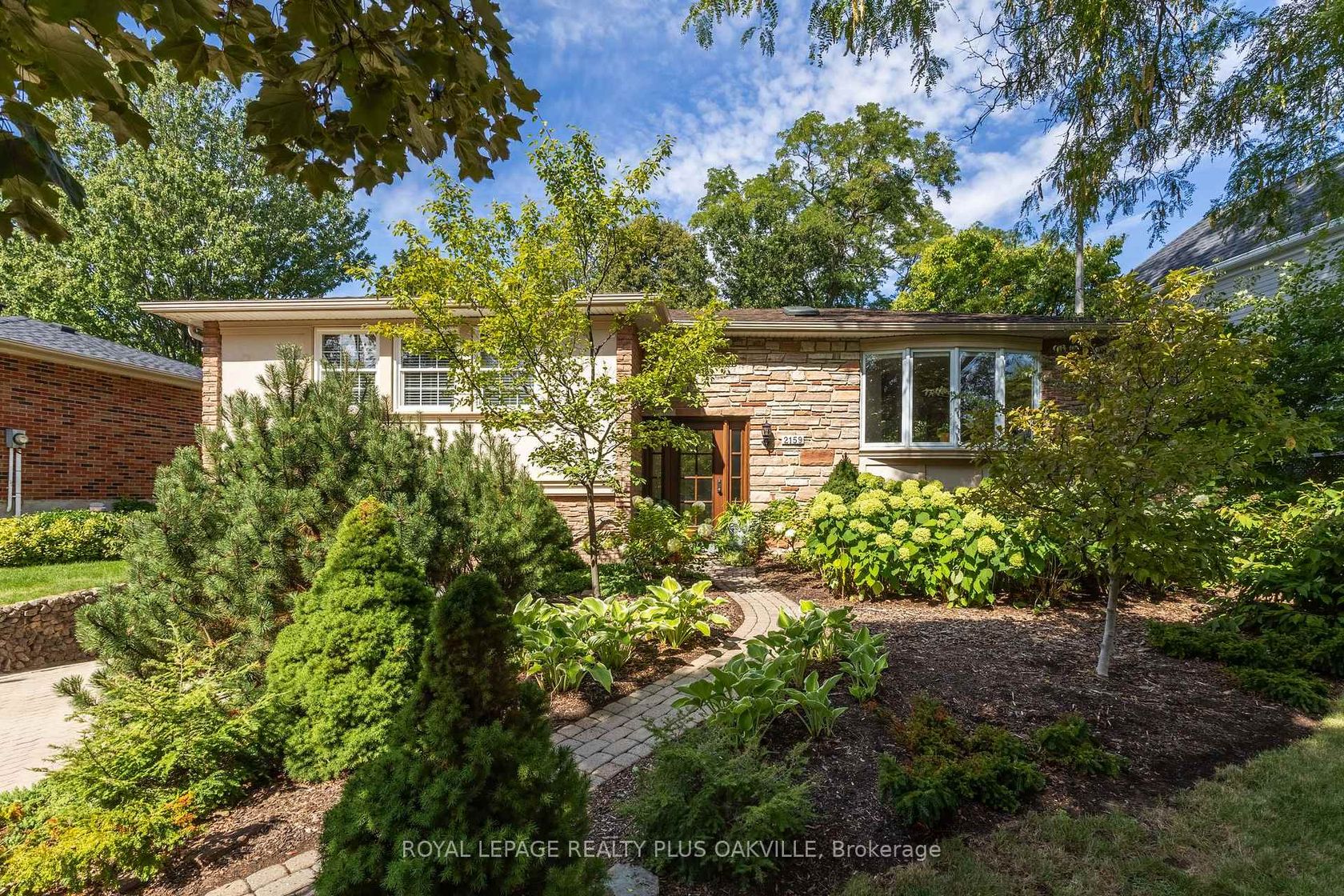 2159 Hixon Street, BR Bronte, Oakville 2