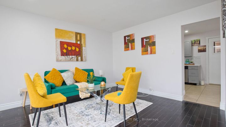 Photo 14 at 82 Davenport Crescent, Southgate, Brampton