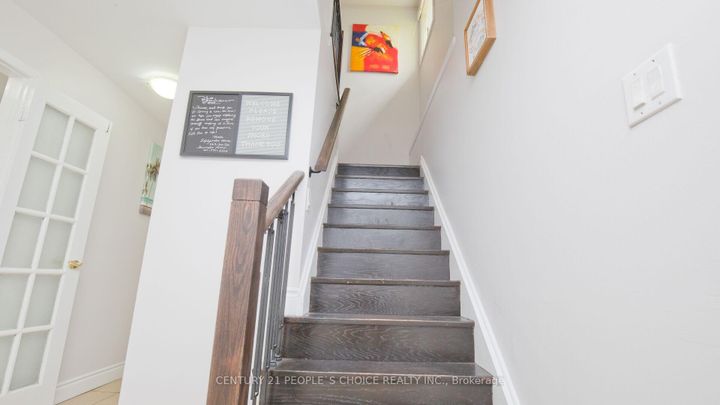 Photo 24 at 82 Davenport Crescent, Southgate, Brampton