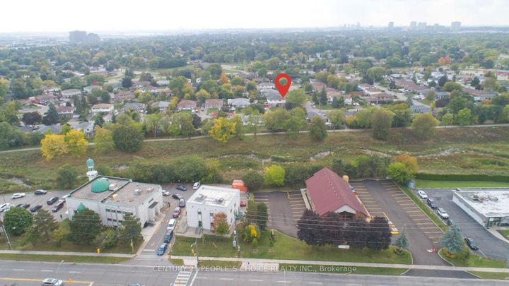 Photo 46 at 82 Davenport Crescent, Southgate, Brampton