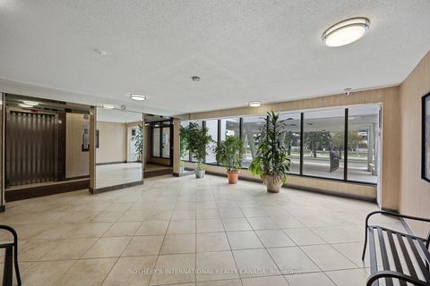 Photo 22 at 911 - 100 Prudential Drive, Dorset Park, Toronto