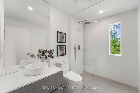 Photo 23 at 113 Bellwoods Avenue, Bellwoods, Toronto