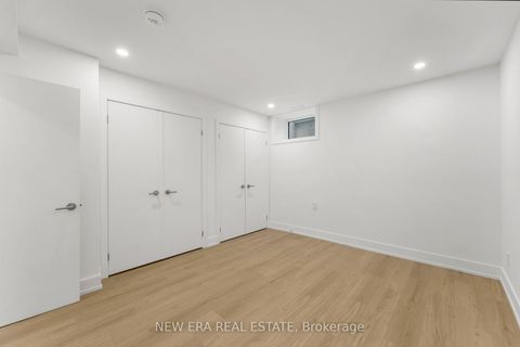 Photo 25 at 113 Bellwoods Avenue, Bellwoods, Toronto