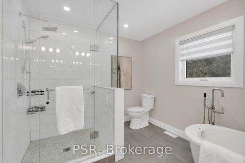 Photo 6 at 15 Wenderly Drive, Aurora Village, Aurora