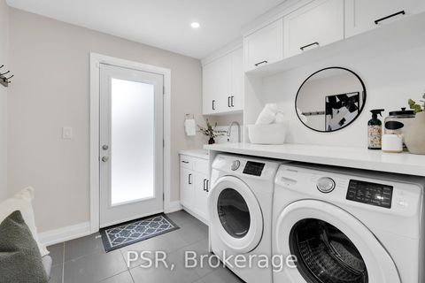 Photo 10 at 15 Wenderly Drive, Aurora Village, Aurora