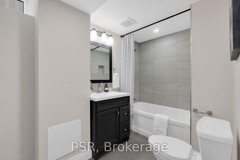 Photo 14 at 15 Wenderly Drive, Aurora Village, Aurora