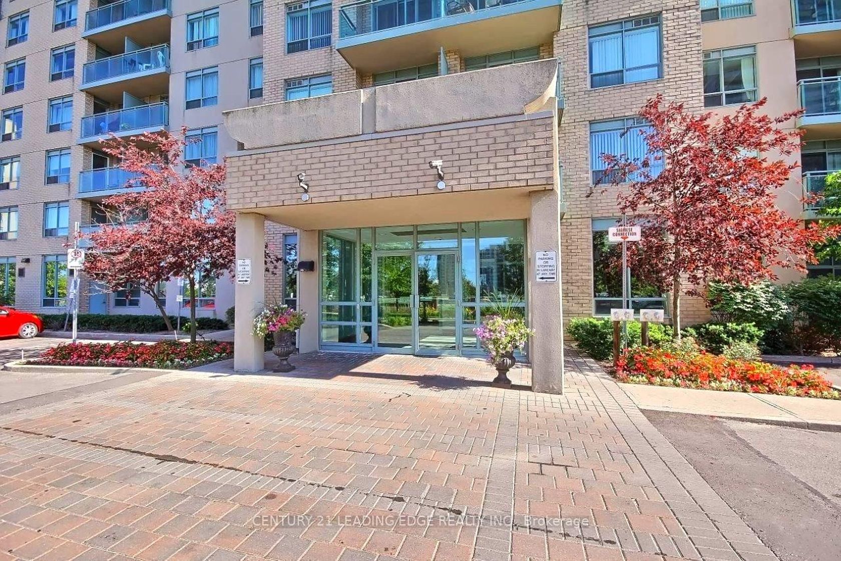 307 - 39 Oneida Crescent, Langstaff, Richmond Hill 