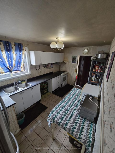 Photo 4 at 36 Rubydale Gardens, Humber Summit, Toronto
