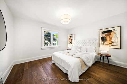 Photo 11 at 125 Brookside Avenue, Bloor West Village, Toronto