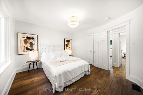 Photo 12 at 125 Brookside Avenue, Bloor West Village, Toronto