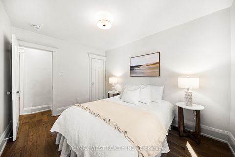 Photo 14 at 125 Brookside Avenue, Bloor West Village, Toronto