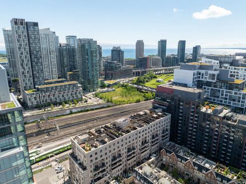 Photo 38 at 615 - 550 Front Street W, Waterfront Communities C1, Toronto
